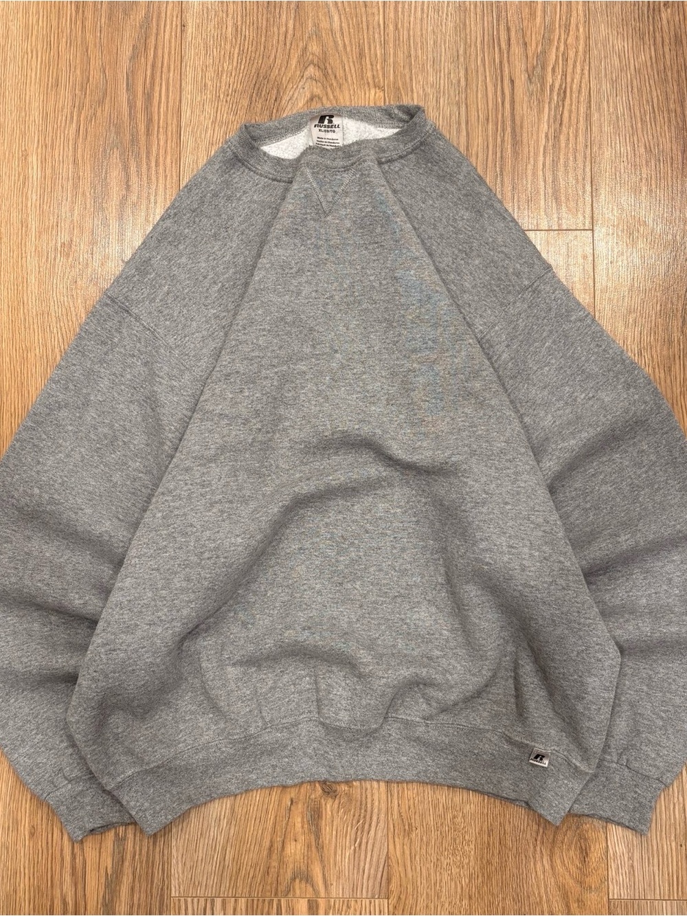 Russell Athletic Gray Men's Crewneck Sweatshirt